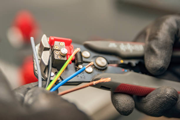 Best Affordable Electrical Installation  in Fort Madison, IA